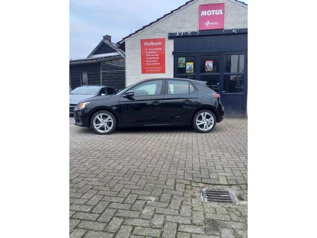 Opel CORSA 1.2 Edition