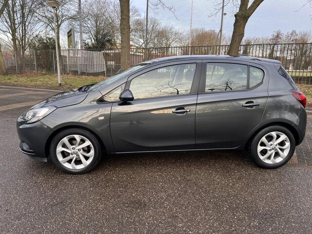 Opel CORSA 1.4 Online Edition