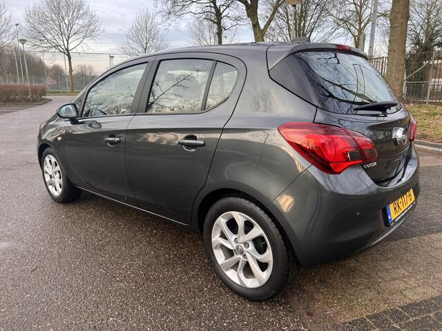 Opel CORSA 1.4 Online Edition