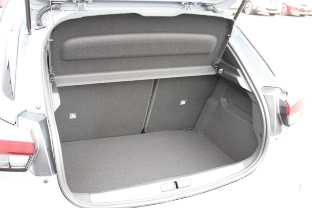 Opel CORSA 1.2 Edition Technologie Pakket / 16" LM Velgen
