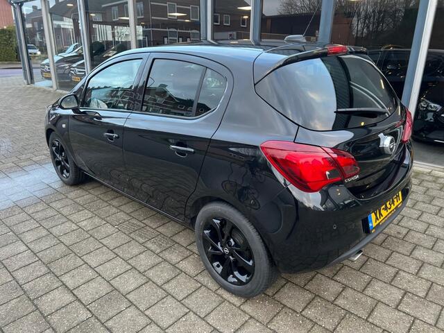 Opel CORSA 1.4 BLACK EDITION