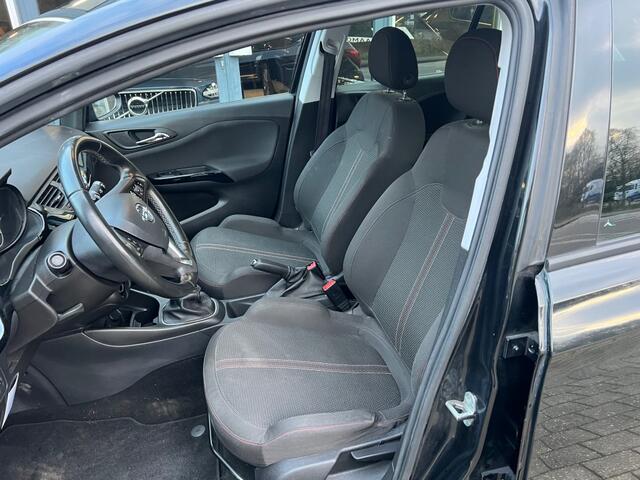 Opel CORSA 1.4 BLACK EDITION