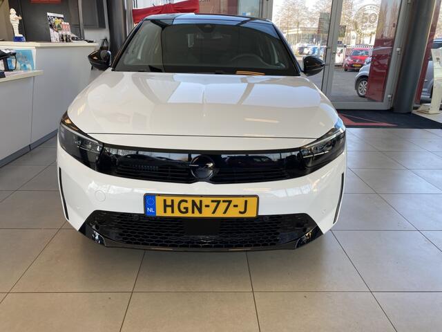 Opel CORSA 1.2 Turbo GS,Apple Carplay Android/ Auto,Keyless,Achteruitrrijcamera,Tel Lader.V&A Sensoren,Climate&Cruisecontrol,Bleutooth met Spraakbediening,Two Tone Lak,16 Inch Lmv