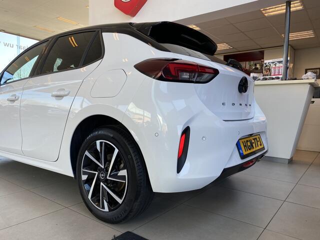 Opel CORSA 1.2 Turbo GS,Apple Carplay Android/ Auto,Keyless,Achteruitrrijcamera,Tel Lader.V&A Sensoren,Climate&Cruisecontrol,Bleutooth met Spraakbediening,Two Tone Lak,16 Inch Lmv