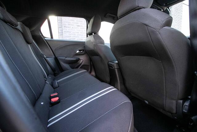 Opel CORSA 1.2 GS Line - All-in rijklaarprijs | Cruise | Carplay / Android | Blind spot