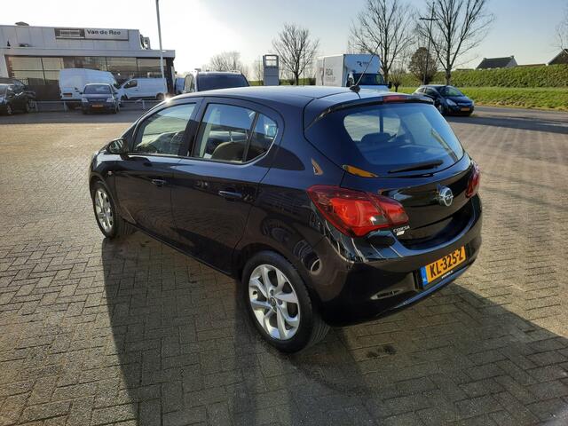 Opel CORSA 1.4 Edition
