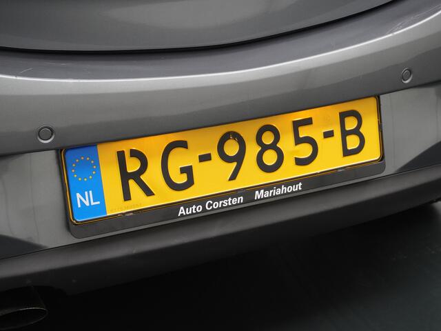 Opel CORSA 5Drs 1.0Turbo 90PK Innovation Ecc Stoel+Stuurverwarming Apple Carplay Android Auto Regen-Lichtsensor Pdc Led DimmendeB.Spiegel Lmv 16" Winterpakket 1+2 Bluetooth Voorruit verwarmbaar 100% Dealeronderhouden! Zeer Compleet!