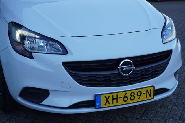 Opel CORSA 1.4 Black Edition / Zwart dak / Parkeersensoren / Navi / DAB+