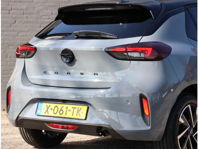 Opel CORSA 1.2 GS 75PK | Keyless | Climate Control | Cruise Control | Navigatie | 10"scherm | Camera | LM velgen | TwoTone | LED |