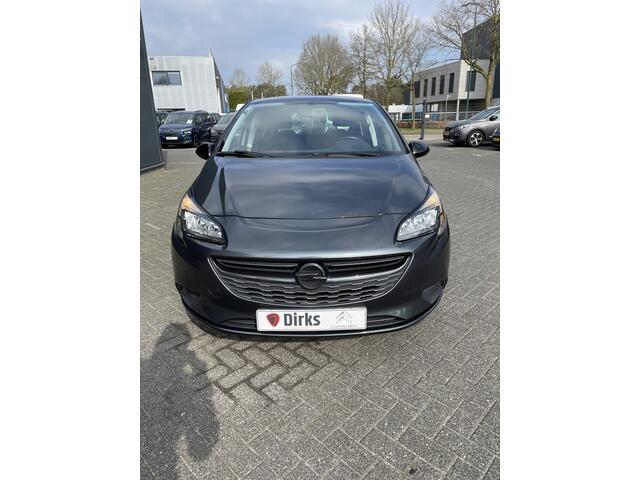 Opel CORSA 90pk Black Edition (Navigatie - Airco - Parkeersensoren - Apple Carplay - Cruise Controle - 18")