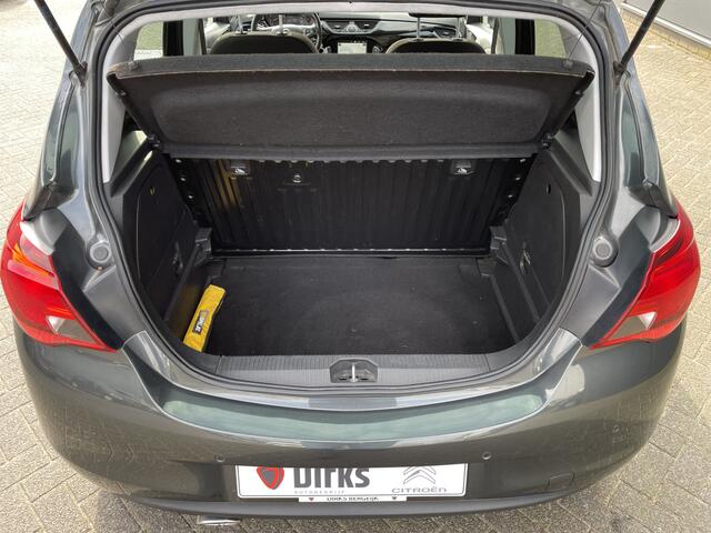 Opel CORSA 90pk Black Edition (Navigatie - Airco - Parkeersensoren - Apple Carplay - Cruise Controle - 18")