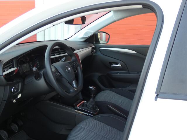 Opel CORSA 1.2 Edition/ achteruitrijcamera/ navigatie!