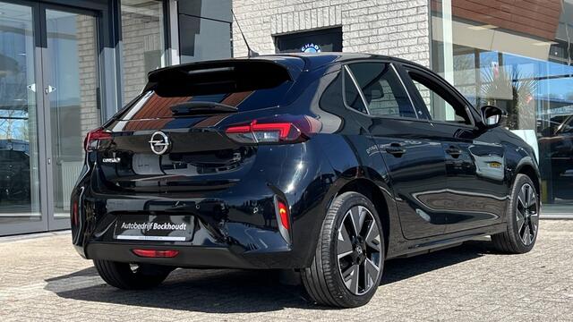 Opel CORSA Designline 50 kWh | Camera | Carplay | Stoelverwarming