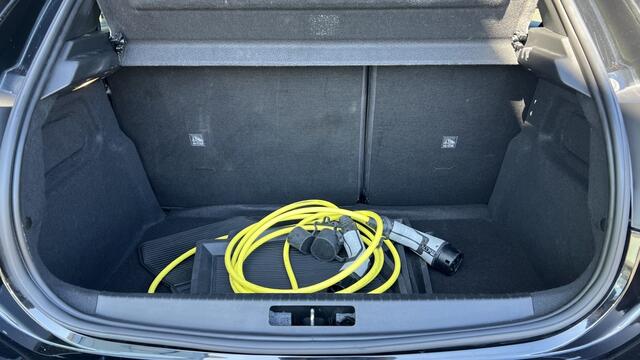 Opel CORSA Designline 50 kWh | Camera | Carplay | Stoelverwarming