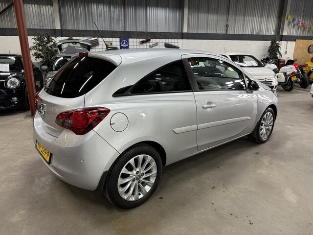 Opel CORSA 1.4 Innovation