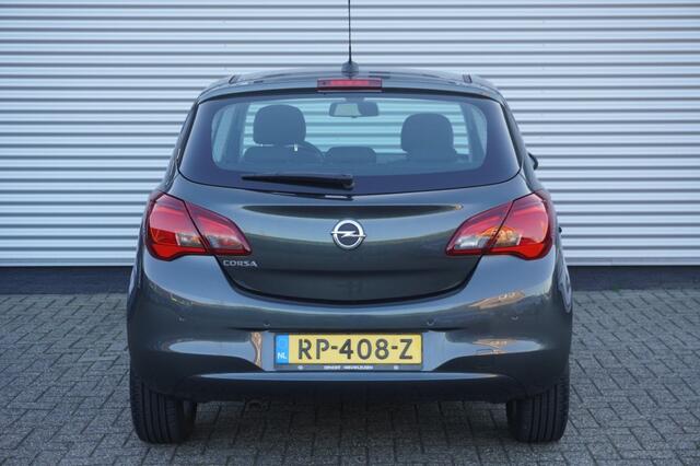 Opel CORSA 1.4 Favourite / 1e eig./ Parkeersensoren / Navi / Airco / DAB+