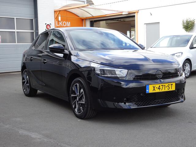Opel CORSA 1.2 Turbo GS Automatische airco, navigatie, cruise controle, licht metalen velgen, parkeersensoren voor en achter, enz.