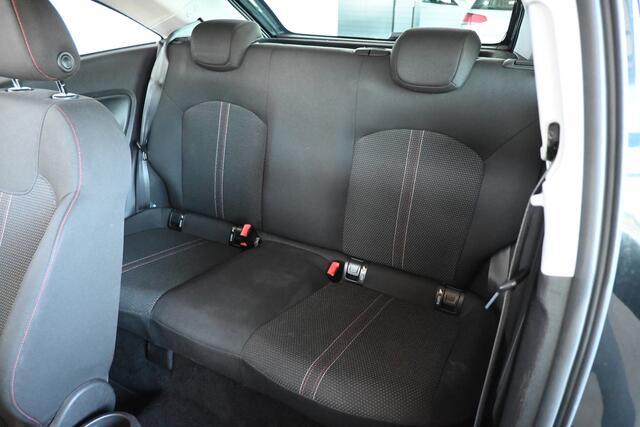 Opel CORSA 1.0 Turbo Edition OPC Line Airco Cruise Control 1e Eigenaar! Rijklaarprijs Inruil Mogelijk!