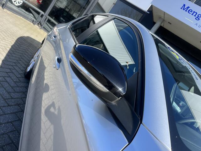 Opel CORSA 1.5 D Edition Airco | Trekhaak | Cruise Control | Navigatie | Apple Carplay Android Auto | NAP | DAB