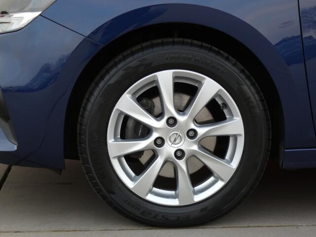 Opel CORSA 1.2 Elegance/ automaat/ lage km/ trekhaak!