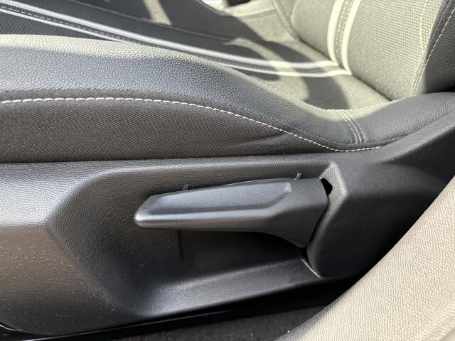 Opel CORSA 1.2 Turbo GS, panodak, climate/cruise/connected/camera