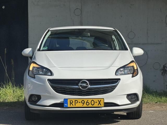 Opel CORSA Favourite 1.4 90pk | TREKHAAK | APPLE CARPLAY / ANDROID AUTO | PARKEERSENSOREN | ISOFIX | NAVI PRO |