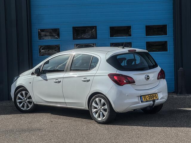 Opel CORSA 1.4 Favourite Prijs Inclusief Onderhoud & 12 Maand BOVAG Garantie | Trekhaak | Navigatie |