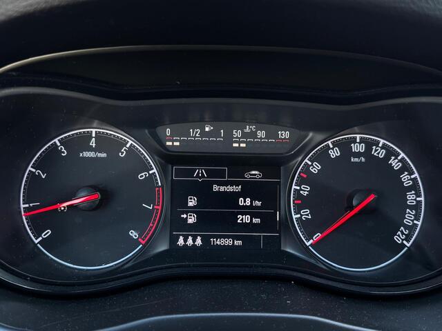Opel CORSA 1.4 Favourite Prijs Inclusief Onderhoud & 12 Maand BOVAG Garantie | Trekhaak | Navigatie |