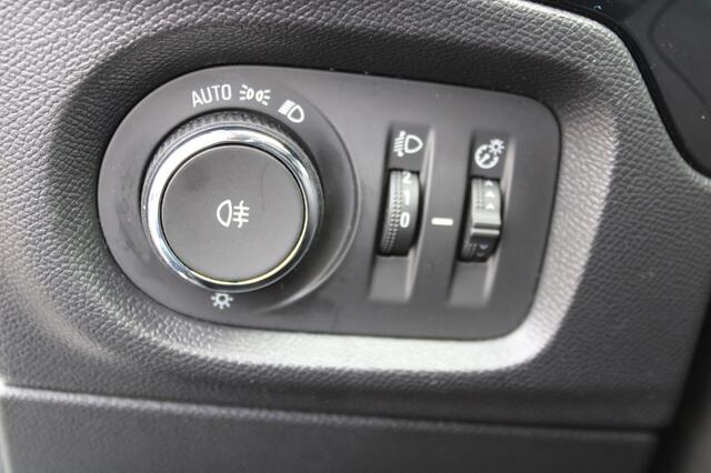 Opel CORSA 1.2 Turbo Automaat Edition