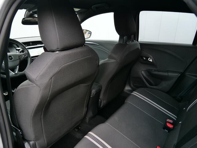 Opel CORSA 1.2 75pk GS-Line Navigatie / Camera / LED-koplampen / Winterpakket