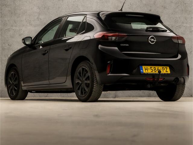 Opel CORSA 1.2 Black Edition Sport (APPLE CARPLAY, CRUISE, LANE ASSIST, SPORTSTOELEN, TREKHAAK, NIEUWE APK, NIEUWSTAAT)