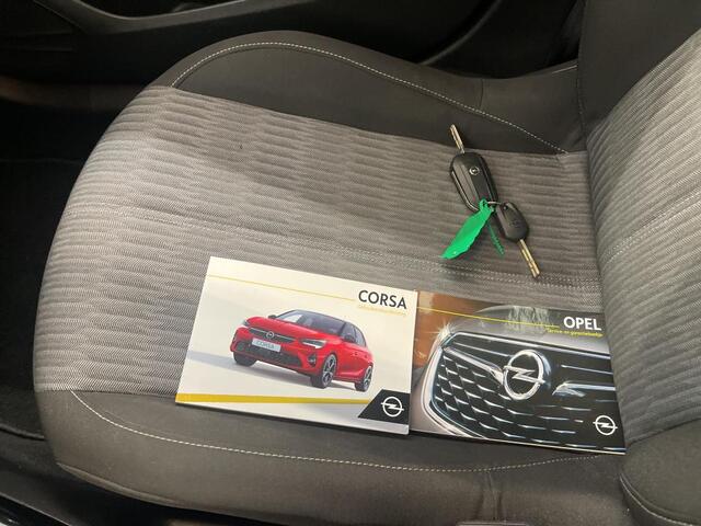 Opel CORSA 1.2 Edition NAVI | AIRCO | NL-AUTO ! 2DE PAASDAG GEOPEND VAN 10:00 T/M 17:00 UUR !