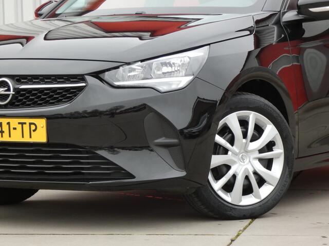 Opel CORSA 1.2 Edition/ lage km/ zeer mooi!
