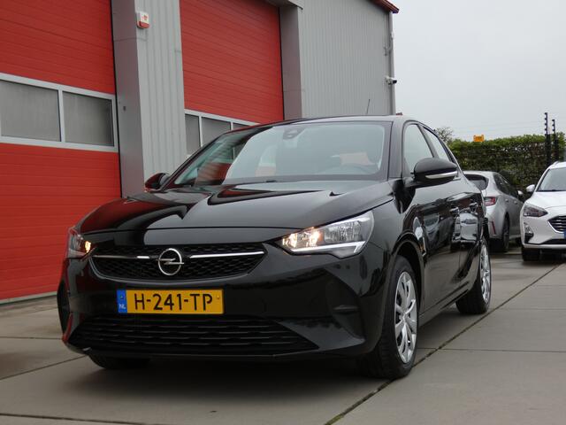 Opel CORSA 1.2 Edition/ lage km/ zeer mooi!