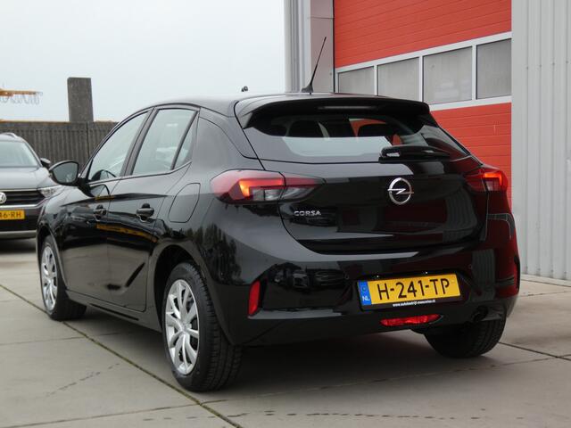 Opel CORSA 1.2 Edition/ lage km/ zeer mooi!