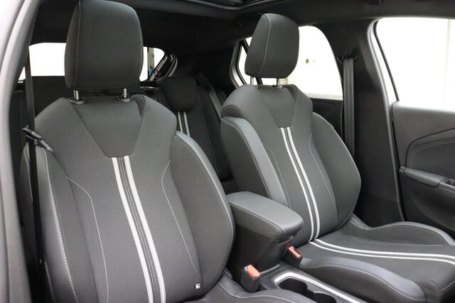 Opel CORSA 1.2 Turbo GS | Achteruitrijcamera | Parkeersensoren V+A | Cruise & climate control | Apple Carplay / Android Auto | LMV