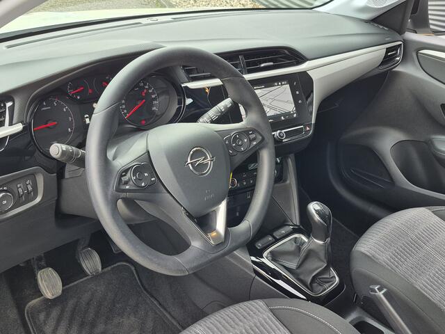 Opel CORSA 1.2 Level 2 | Navigatie | Parkeersensoren | Airco |