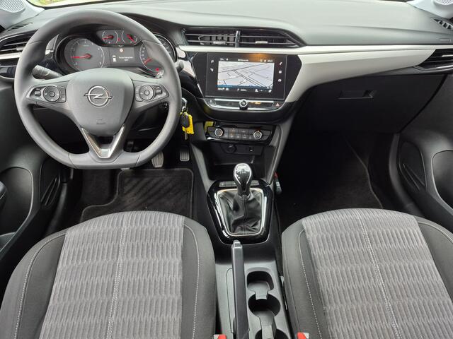 Opel CORSA 1.2 Level 2 | Navigatie | Parkeersensoren | Airco |