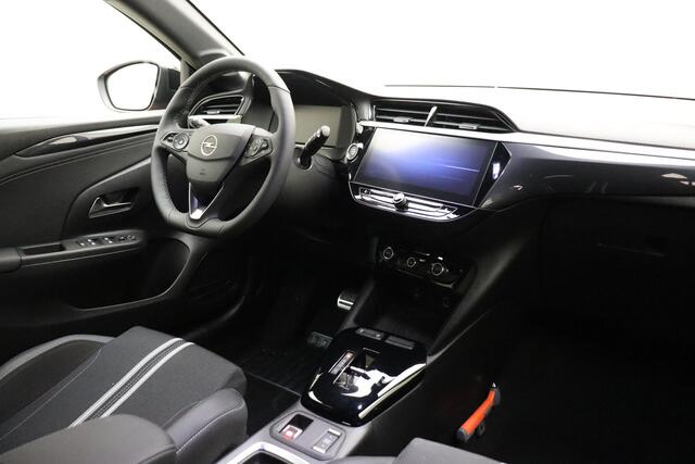 Opel CORSA 1.2 Turbo 130pk Automaat GS | Navigatie | Achteruitrijcamera | Climate control | DAB | Getint glas | Parkeersensoren | Zwart dak