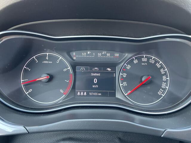 Opel CORSA 1.0 Turbo Innovation | Navi | Trekhaak | Climate | Cruise |