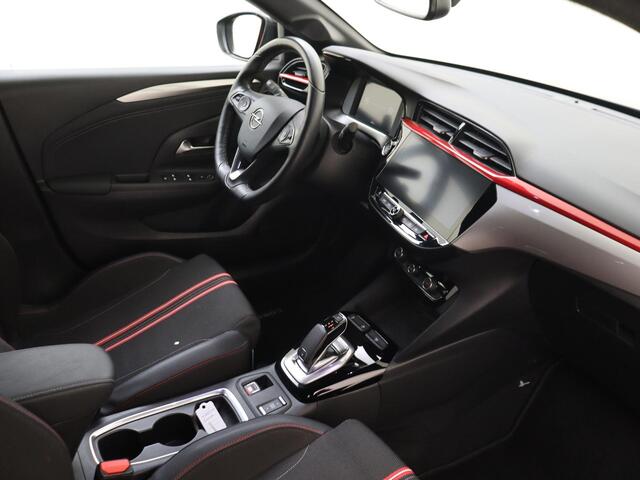 Opel CORSA 1.2 GS Line | Automaat | Achteruitrijcamera | Navigatie | Climate Control | Lichtmetalen velgen 17"