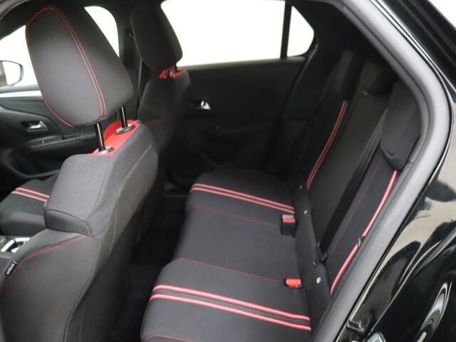Opel CORSA 1.2 GS Line | Automaat | Achteruitrijcamera | Navigatie | Climate Control | Lichtmetalen velgen 17"