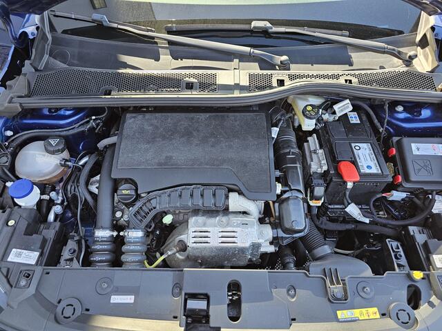 Opel CORSA 1.2-100pk Elegance 5drs. Super mooie Opel Corsa ! Cruise Control, Climate Control, Multimedia, LED verlichting, Licht metalen velgen, Lane assist etc.