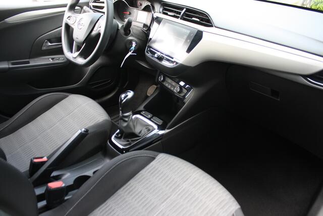 Opel CORSA 1.2 Edition - NAVIGATIE - AIRCO - 1e EIGENAAR - 5-DEURS