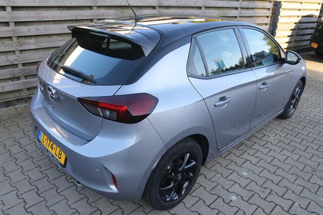 Opel CORSA 1.2 GS Line / Navi / Climate / Cruise