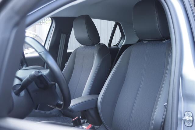 Opel CORSA 1.2 Ultimate Automaat, LED, Cruise Control, Apple Carplay, Android Auto