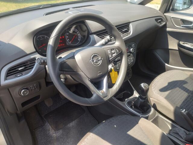 Opel CORSA 1.2 5 deurs
