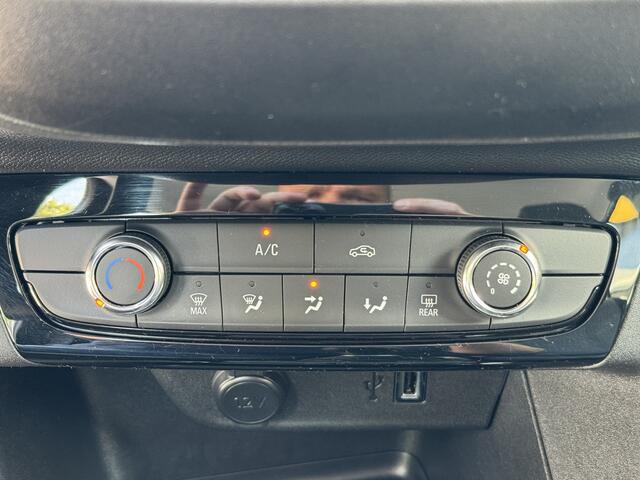 Opel CORSA 1.2 Edition Airco Navi Carplay