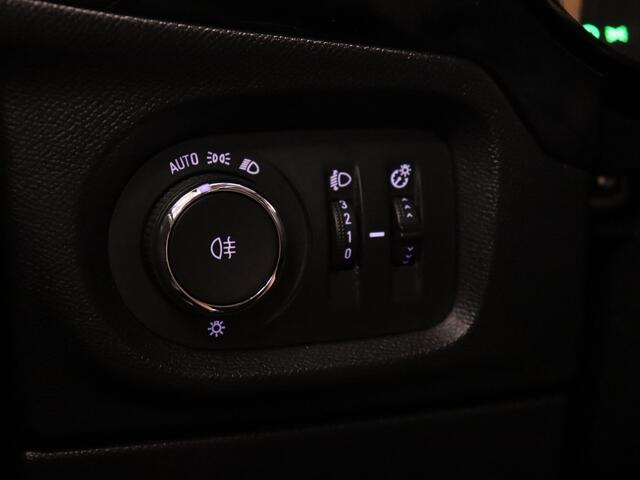 Opel CORSA 1.2 Sport Edition [AIRCO, NAVIGATIE, CRUISE CONTROL, LANE ASSIST, ELEK. VERSTELBARE SPIEGELS, NIEUWSTAAT]