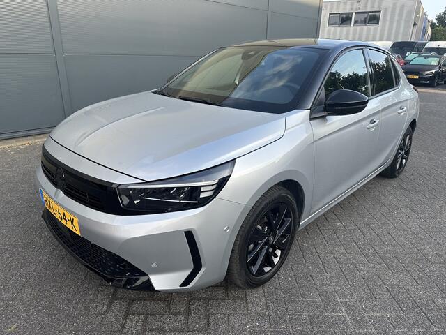 Opel CORSA 1.2 Turbo GS 100PK (All Seasons Banden - Camera - Navigatie - Automatische Airco - Apple Carplay - PDC V+A - Dodehoek Detectie)